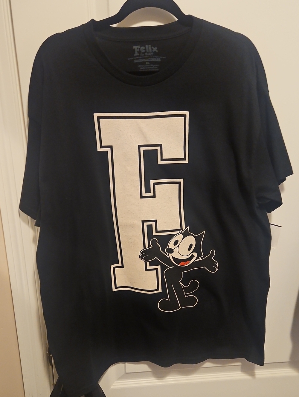 Felix the Cat Black Graphic Tee with Large Letter F Sz XL NWT